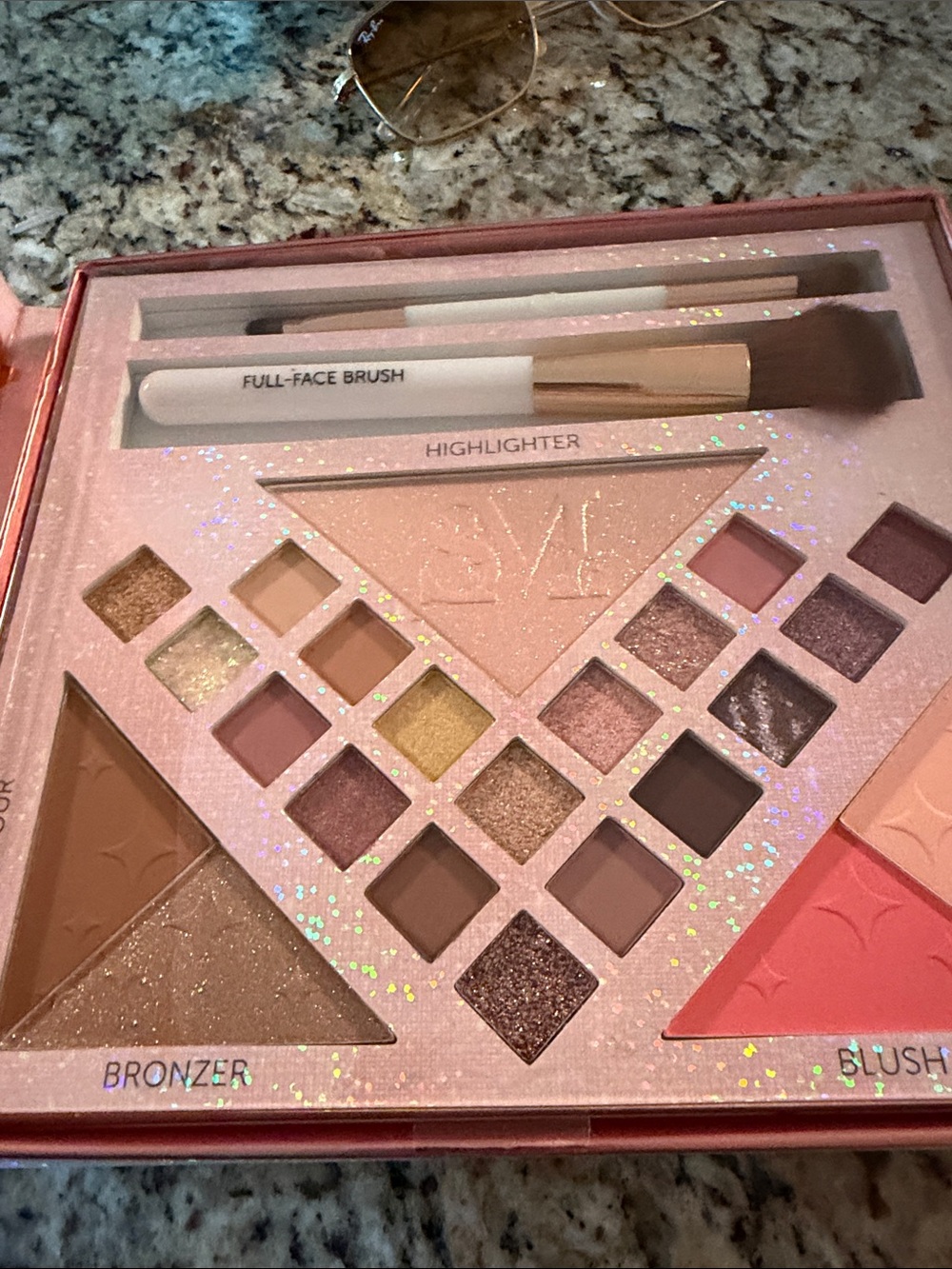 Smoke & Mirrors ~ Flawless Face Palette with Highlighter, Bronzer & Blush 23 pc